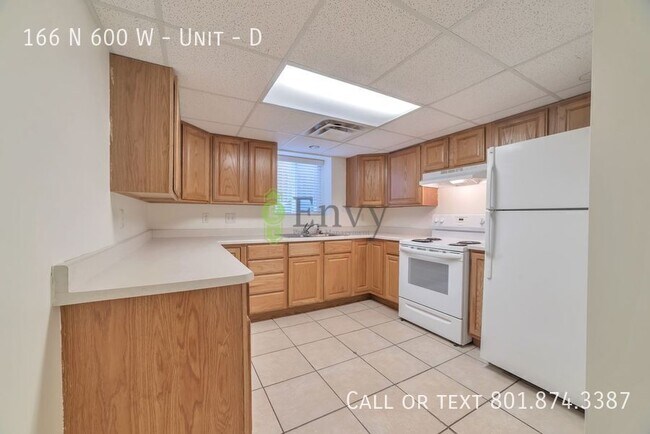 Foto del edificio - 166 N 600 W