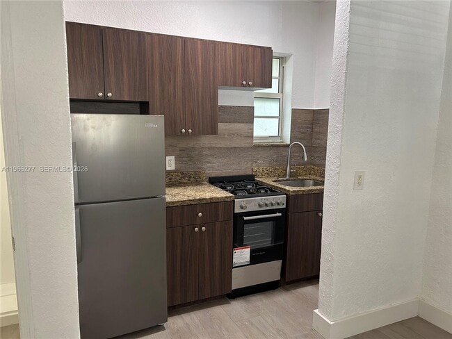 Foto del edificio - 1007 Pennsylvania Ave