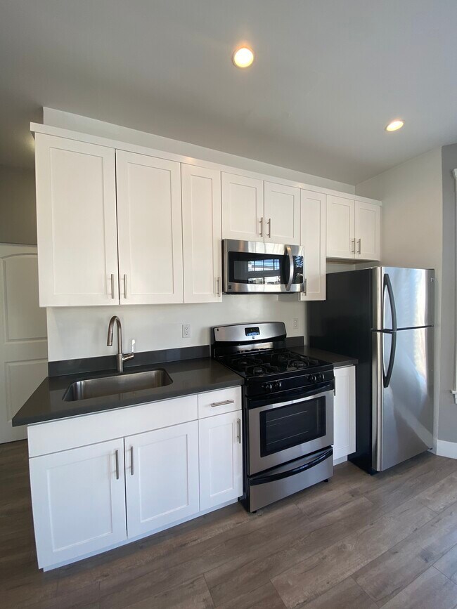 Foto del edificio - 2055 Polk St