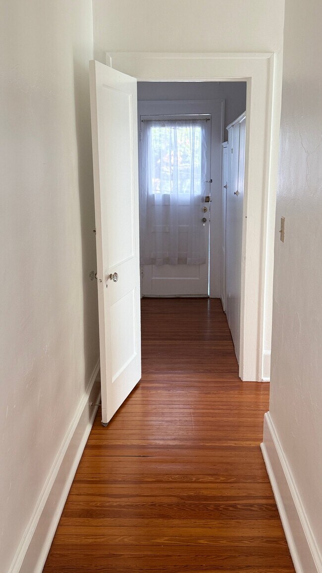 Foto del edificio - 715 Delaney Park Dr