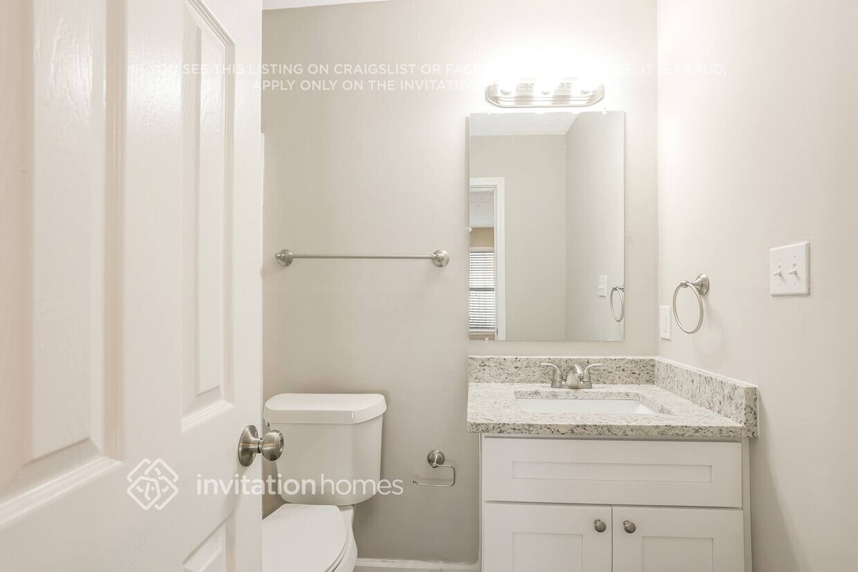 Foto principal - 655 Durham Ridge Dr NW