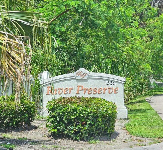 Foto del edificio - 2607 River Preserve Ct