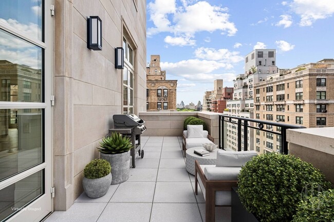 Building Photo - 1165 Madison Ave