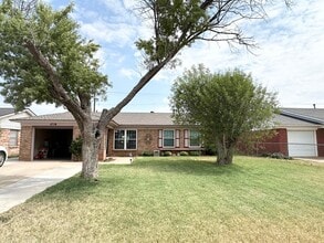 Building Photo - 4710 Thomason Dr