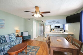 Building Photo - 608 Carolina Beach Ave S