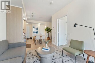 Building Photo - 28 Freeland St