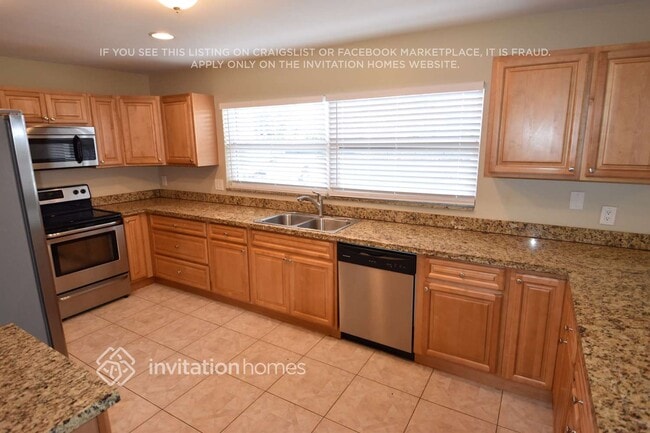 Foto del edificio - 250 SW 12th Ave