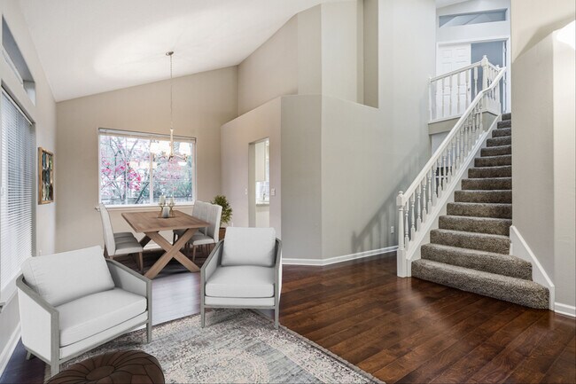 Foto del edificio - 434 SW 211th Ave