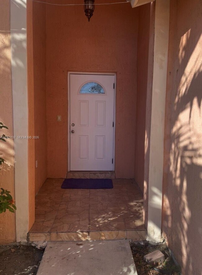 Foto del edificio - 5501 SW 18th St