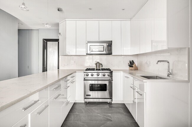 Foto del edificio - 309 E 87th St