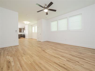 Building Photo - 3801 Lexington Dr