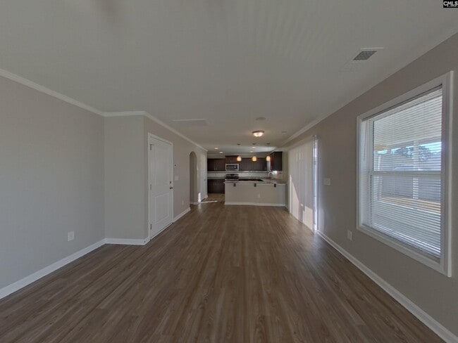 Building Photo - 309 Finch Ln