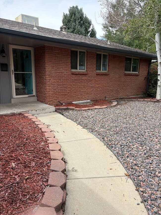 Building Photo - 3071 S Hobart Way