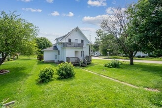 Building Photo - 1721 Clay St