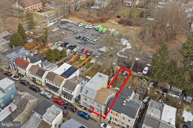 Foto del edificio - 22 Thompson St