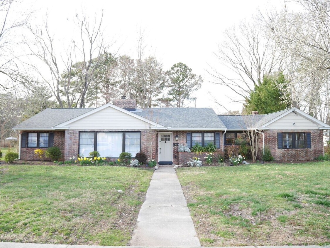 413 Glenburn Ave, Cambridge, MD 21613 House Rental in Cambridge, MD