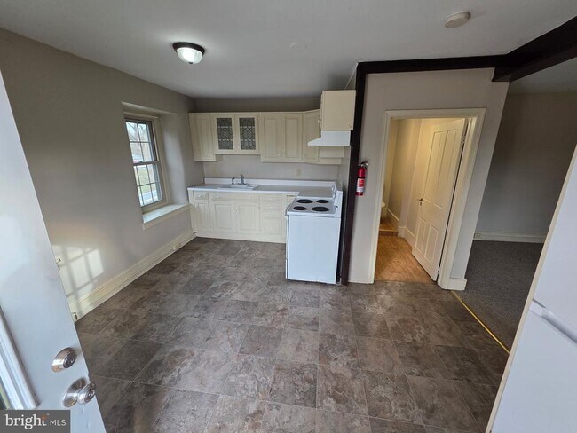 Foto del edificio - 2022 E Main St