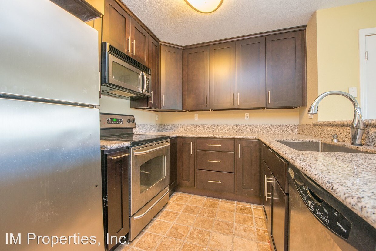 Foto principal - 492 Dempsey Rd