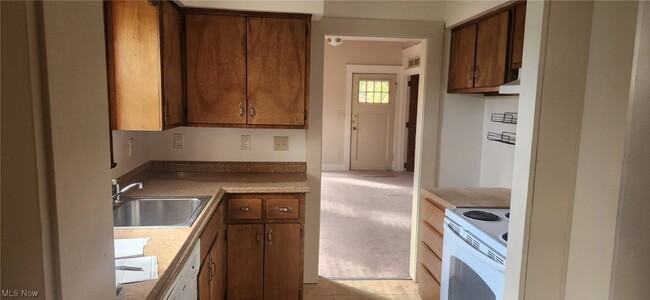 Foto del edificio - 8161 Orchard St