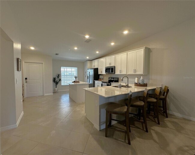 Foto del edificio - 14231 Heritage Landing Blvd