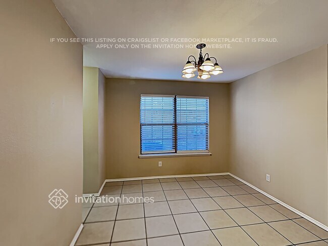 Building Photo - 5108 Raymond Dr