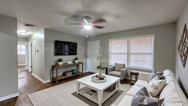 Foto del edificio - 1028 Tamarack Trail