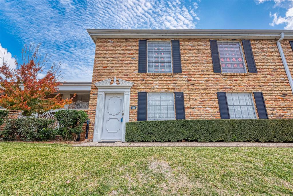 Foto principal - 2121 Fountain View Dr