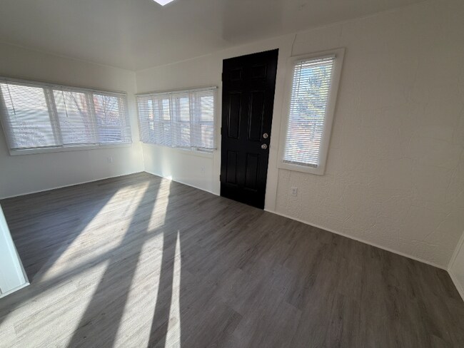 Foto del edificio - 2731 7th Ave