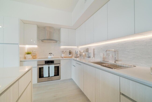 Foto del edificio - 111 SE 1st Ave