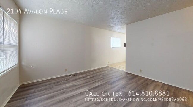 Building Photo - 2104 Avalon Pl