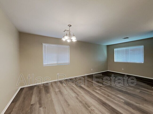 Foto del edificio - 7256 W Aurelius Ave