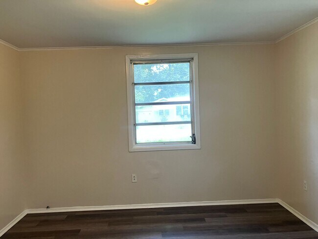 Foto del edificio - Cute 2BR/1BA Zephyrhills Duplex NO APPLICATION FEE!