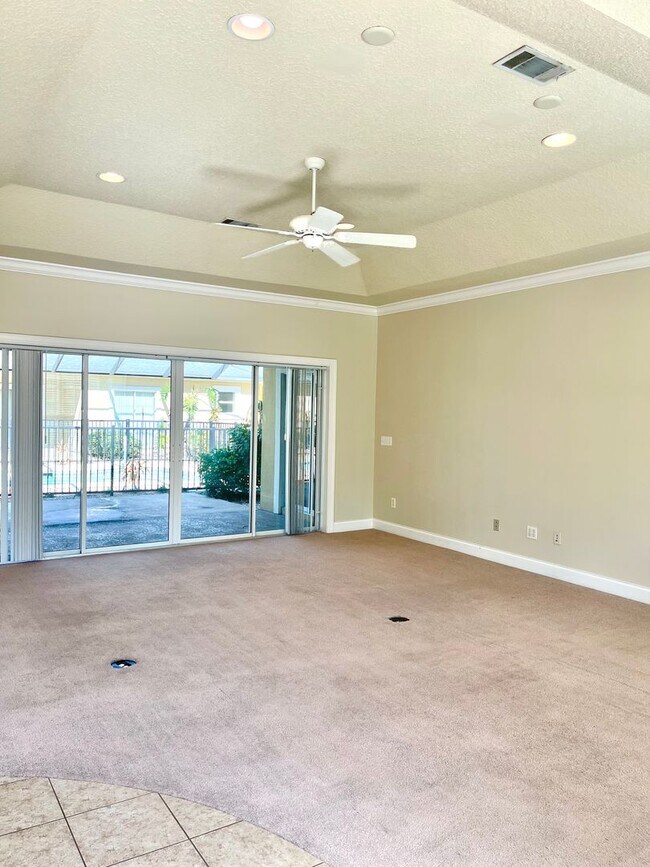 Building Photo - 36 Coastal Walk