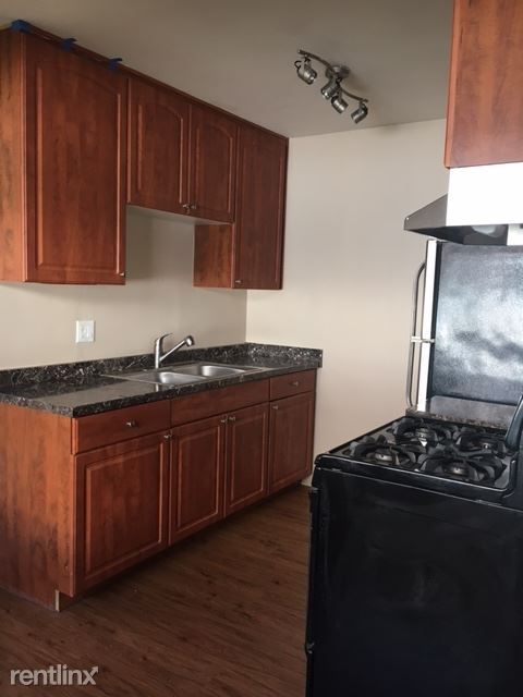 Primary Photo - 363 H St