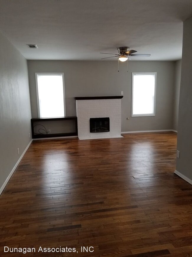 Building Photo - 3 br, 1 bath House - 201 N. Fifth St.