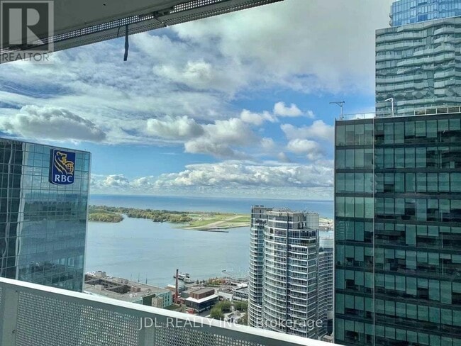 Building Photo - 88 Harbour St