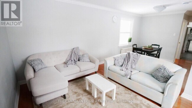 Photo du bâtiment - 174 Patricia Ave