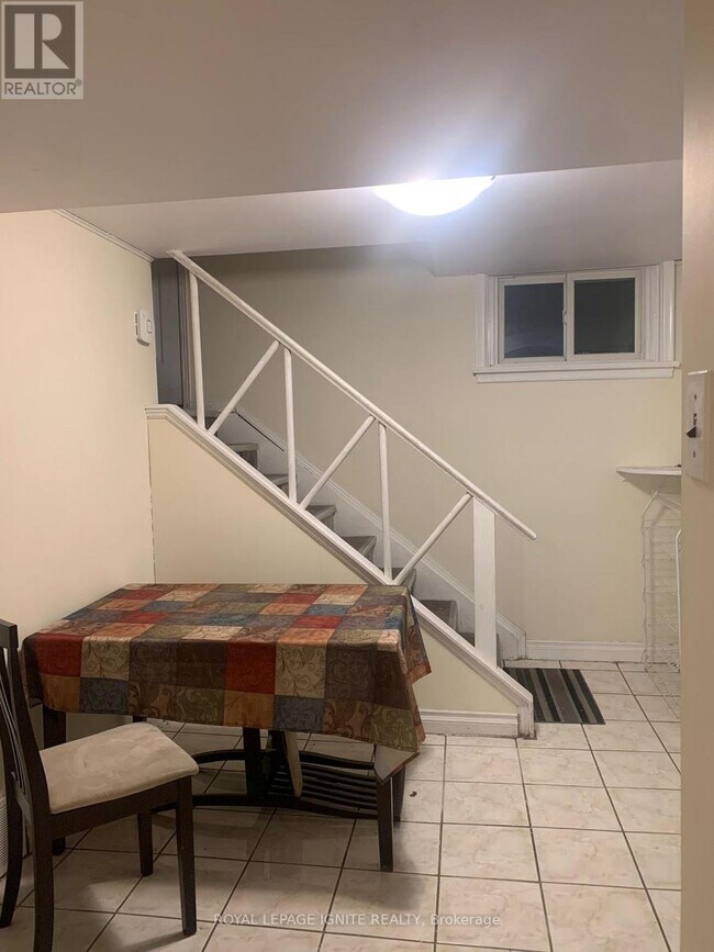 Photo du bâtiment - 200 Phyllis Ave