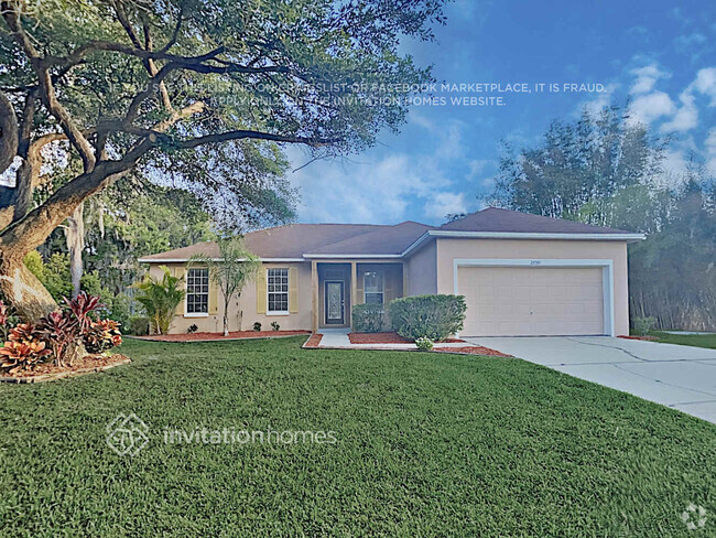 Building Photo - 2733 Deerbrook Dr