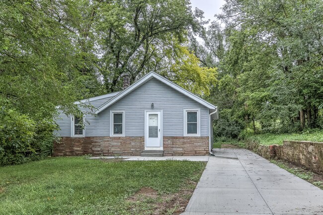 Building Photo - 4717 N 64th St