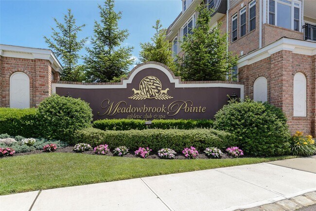 Foto del edificio - 1111 Roosevelt Way