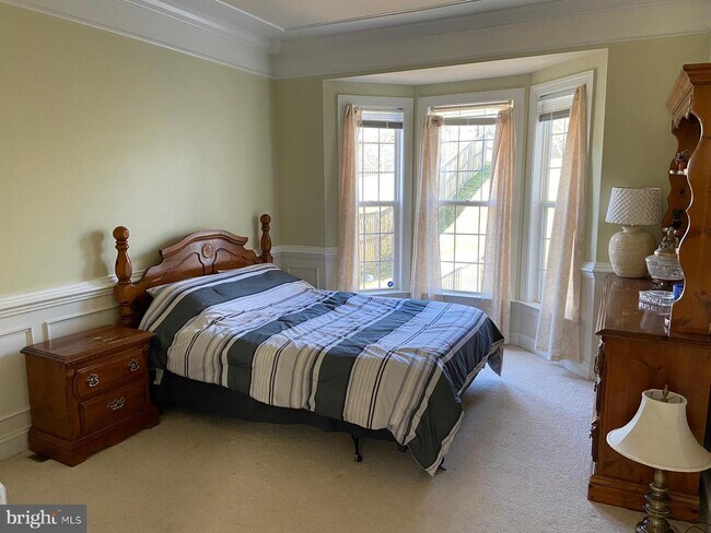 Building Photo - 10819 Heaven Scent Ln