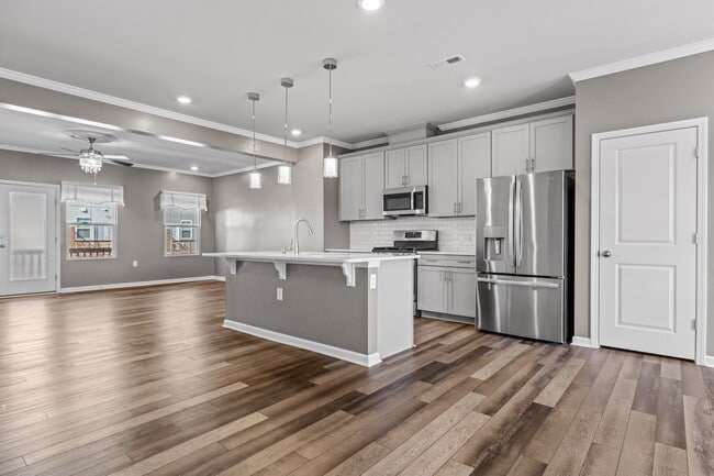 Building Photo - 507 Brushford Ln