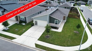 Building Photo - 136 Filifera Ct