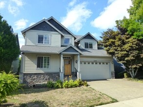 Building Photo - 3089 SE Riesling Rd