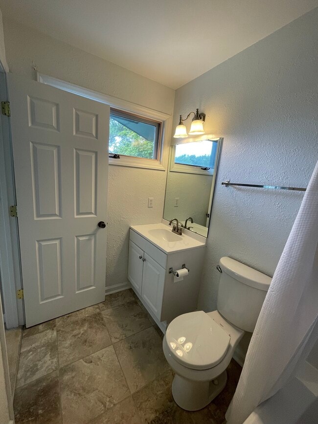 Master bathroom - 20D Hartwell Villas