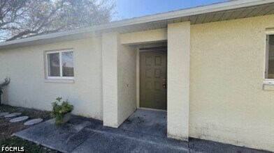 Building Photo - 922 SE 13th Terrace