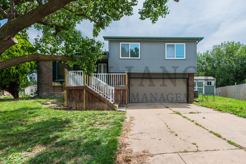 Primary Photo - 6827 E Winterberry Cir