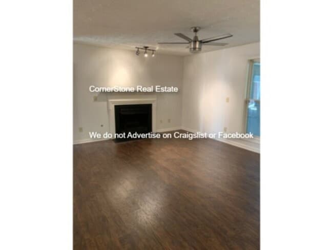 Foto del edificio - 1833 Sardonyx Rd