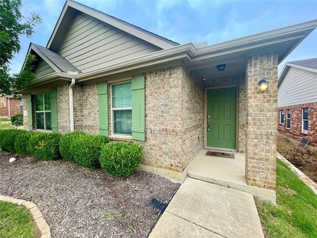 Foto del edificio - 8924 Wild Rose Ln